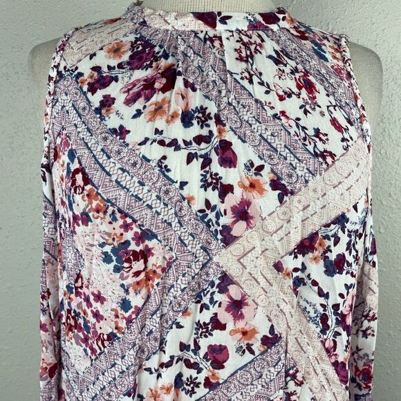 American Rag Cold Shoulder Floral Top Size XL EUC - Picture 2 of 7